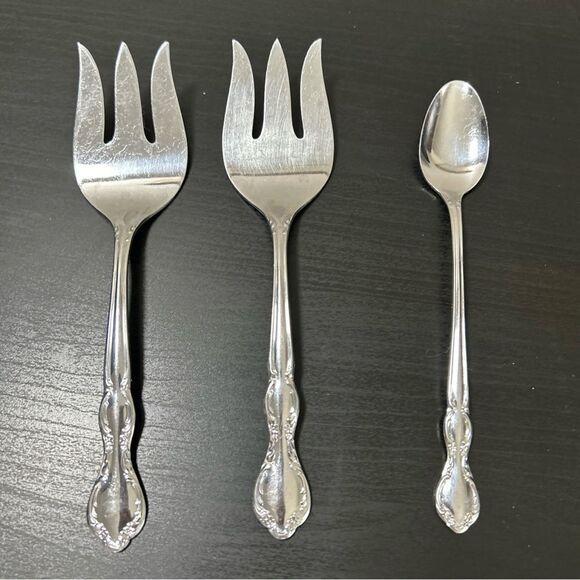 Royal Other - WM Rodger’s & Son Royal Manor Stainless 2 Serving Forks  & Ice Tea Spoon